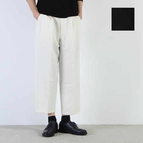 evameva (エヴァムエヴァ) Cotton linen twill tuck pants