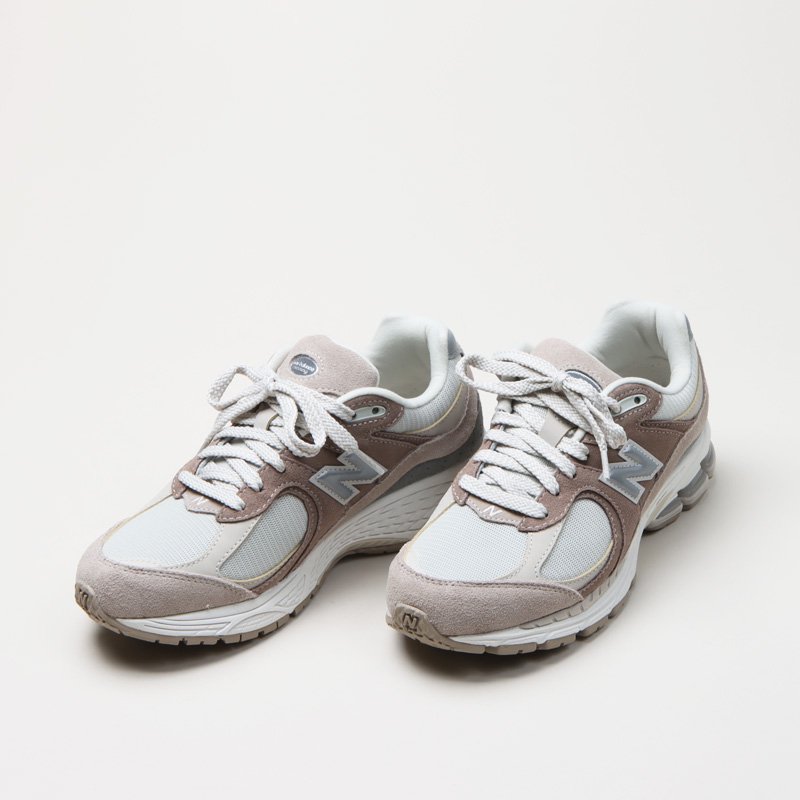 NEW BALANCE (ニューバランス) M2002R / SI