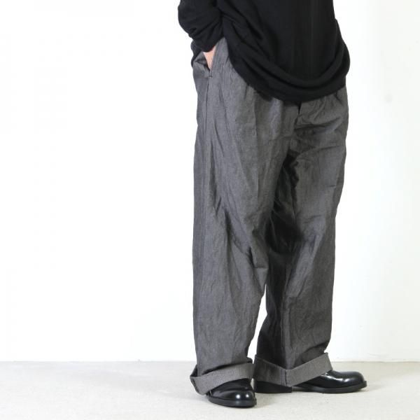 クラシカ KLASICA Side Tucked Wide Straight Trousers