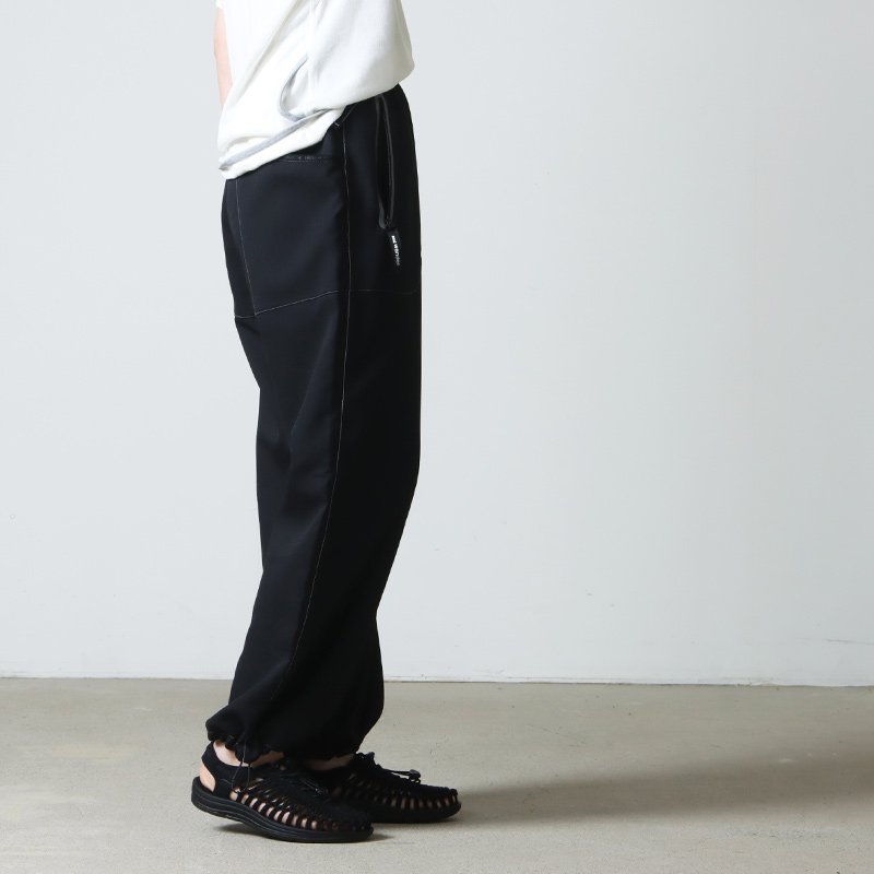 and wander (アンドワンダー) vent pants / ベントパンツ