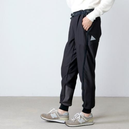 and wander (アンドワンダー) light fleece pants / ライト