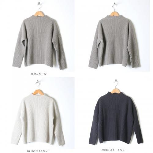 evameva (エヴァムエヴァ) Wool camel aze high necked pullover