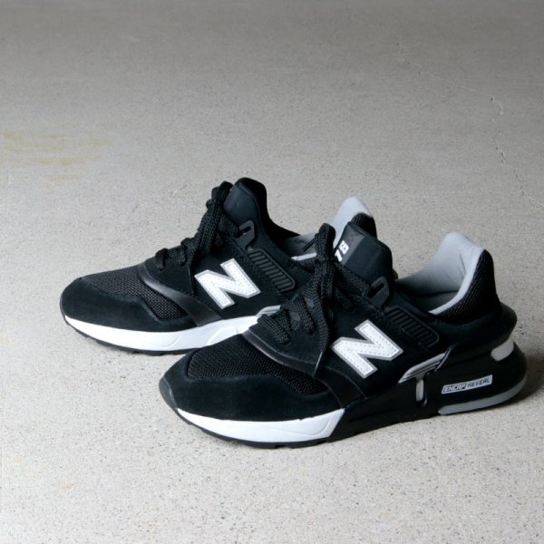 NEW BALANCE (ニューバランス) MS997