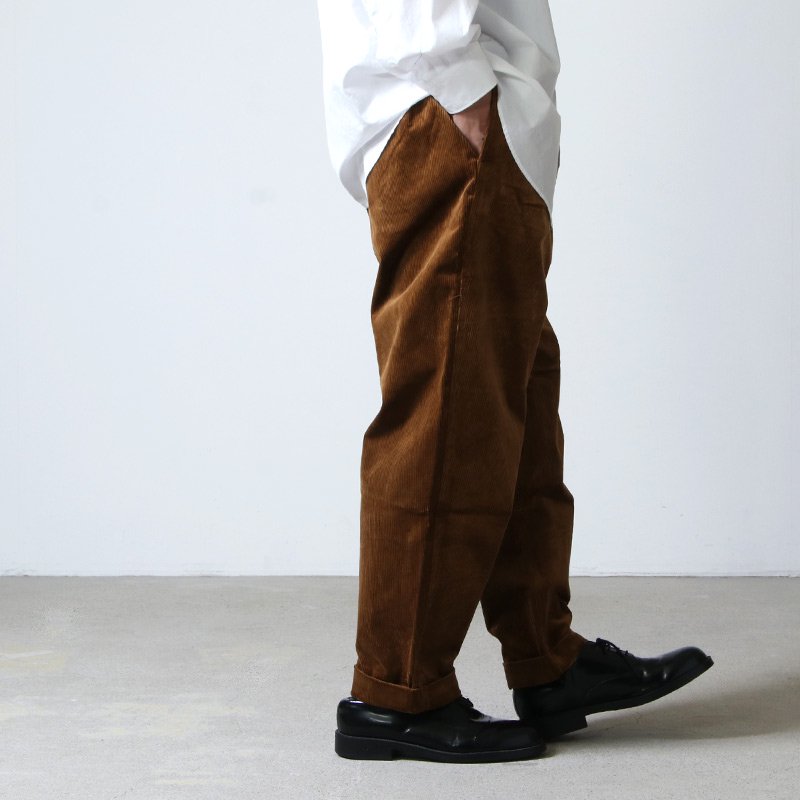 GRAMICCI (グラミチ) CORDUROY TUCK TAPERED PANTS / コーデュロイ