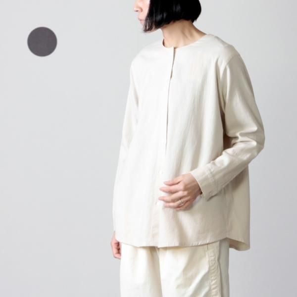 evameva (エヴァムエヴァ) cotton wool nocollar shirt