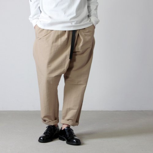 is-ness (イズネス) TACK PANTS / タックパンツ