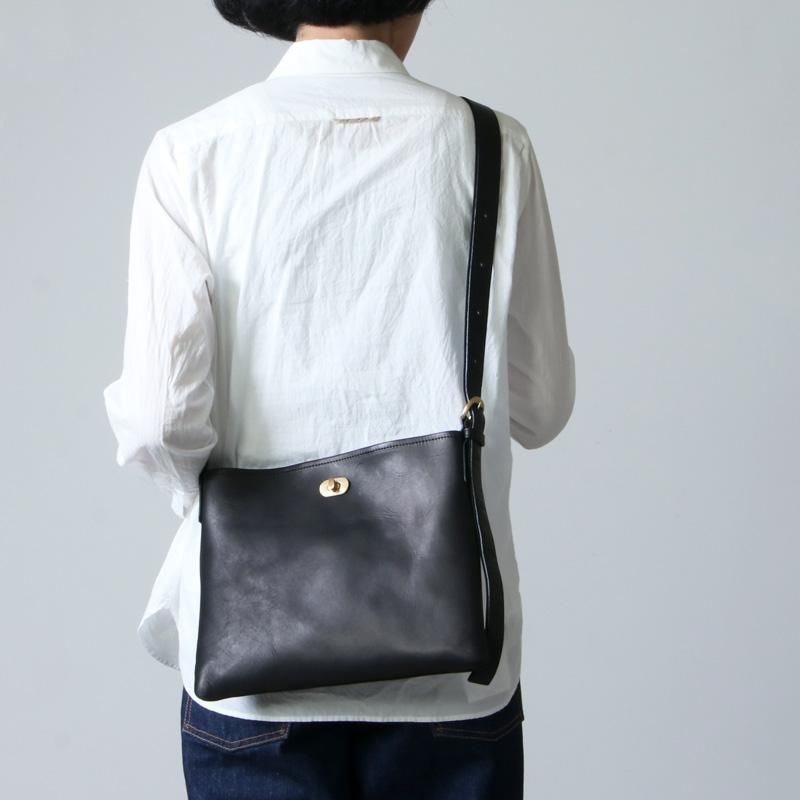 Hender Scheme (エンダースキーマ) twist buckle bag S / ツイスト 