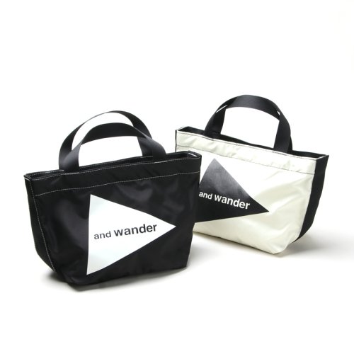 and wander (アンドワンダー) CORDURA logo tote bag small / コーデュラロゴトートバッグスモール