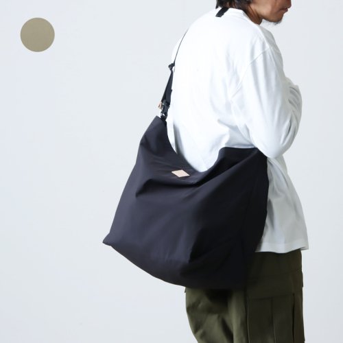 Nine Tailor (ナインテイラー) Petal Bag / ペタルバッグ