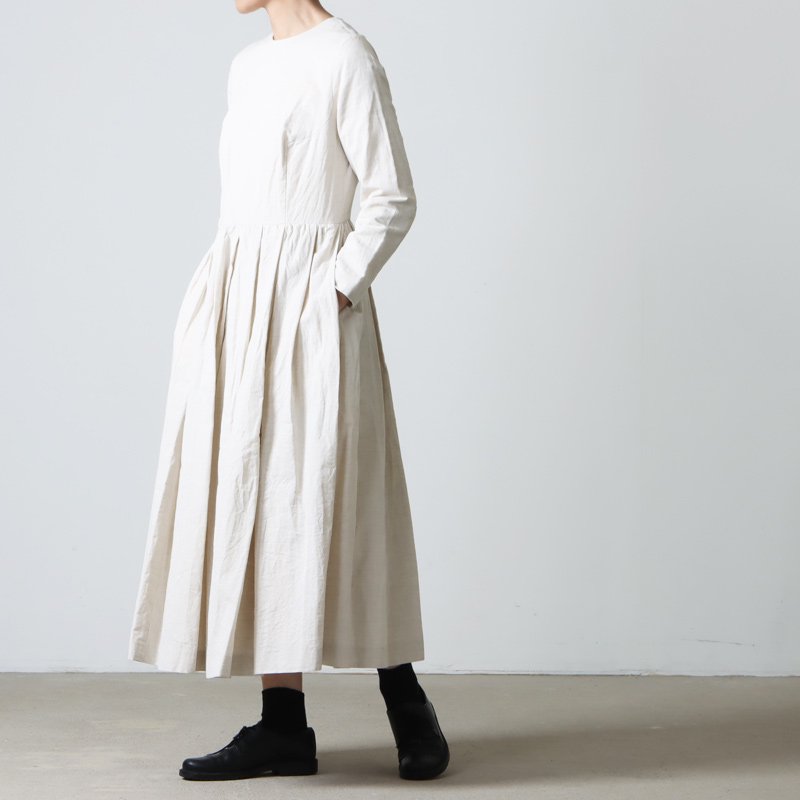 YAECA (ヤエカ) WRITE LONG SLEEVE TUCK DRESS / ライト