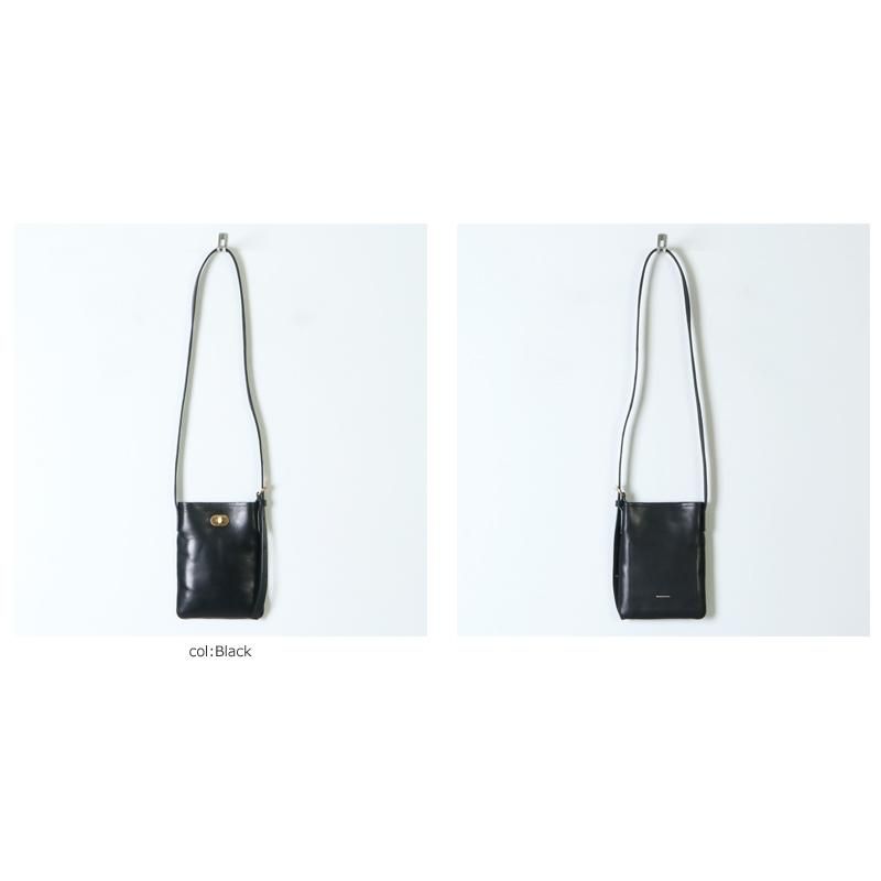 Hender Scheme (エンダースキーマ) twist buckle bag XS