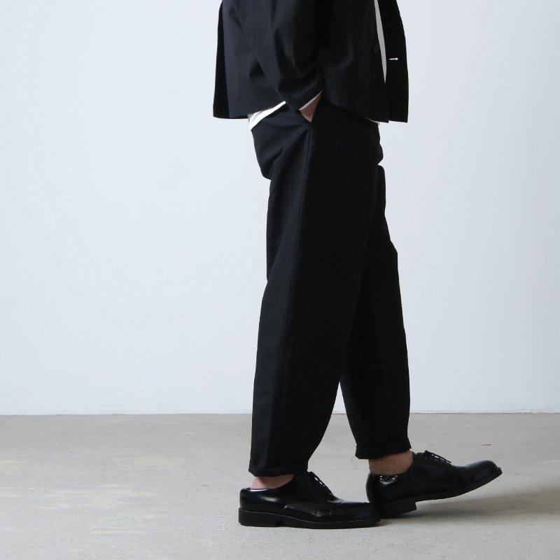 kontor (コントール) CURVE TAPERED PANTS / カーブテーパード 