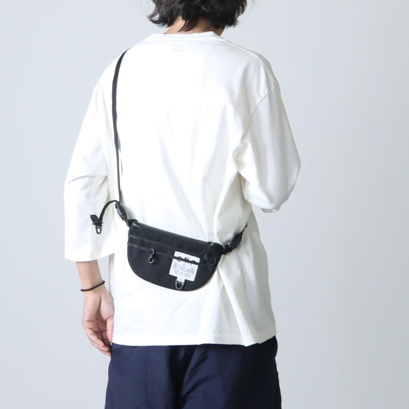 COMFY OUTDOOR GARMENT (コムフィアウトドアガーメント) MINI PORCH ...