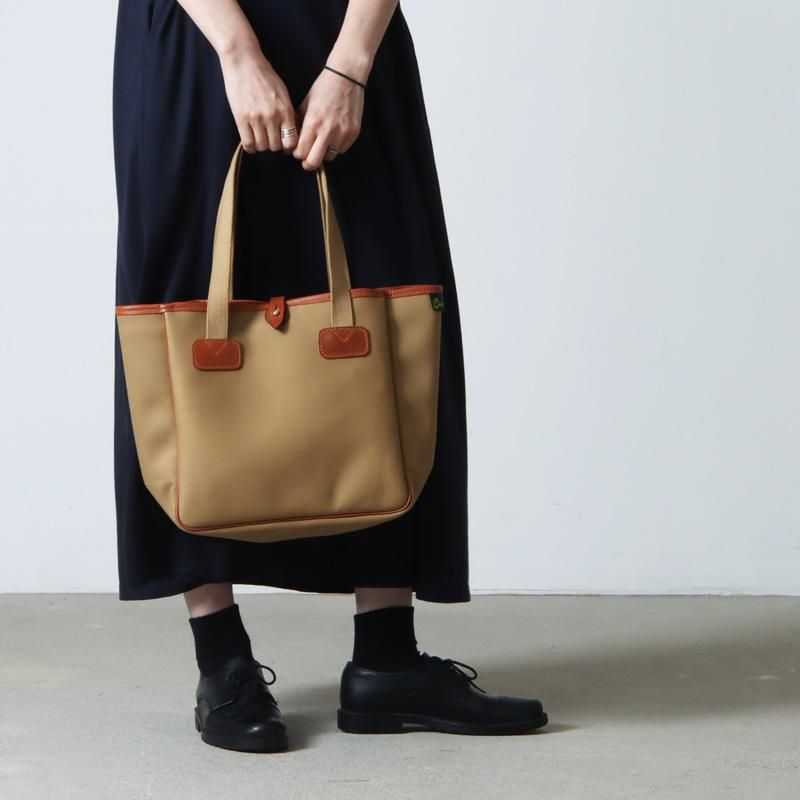 Brady (ブレディ) EXTRA SMALL CARRYALL トートバッグ