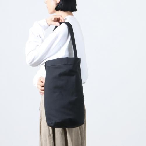 【美品】ヤエカ　日本製　着脱式ウエストポーチ付きワイドパンツ30（W79cm）黒 YAECA ヤエカの通販