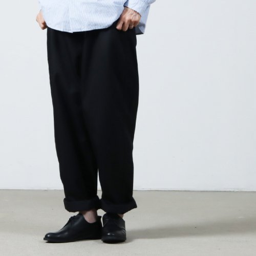 Graphpaper (グラフペーパー) Selvage Denim Two Tuck Wide Pants for WOMEN /  セルビッジデニムツータックワイドパンツ レディース