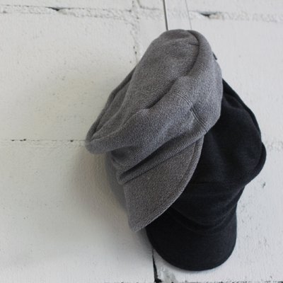 CURLY WELT SNAP CAP col:GRAYCHARCOAL