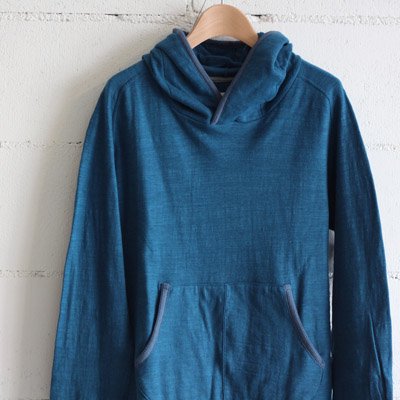 CURLY COMFUSED PARKA col:MARINE BLUE