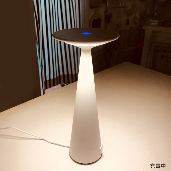 【1台在庫有！】【KUZCO】アメリカ・LEDコードレステーブルライト「Enoki」 ホワイト（W127×H292mm）