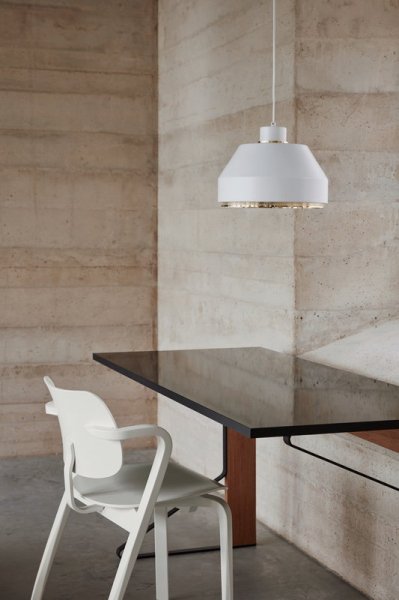 ArtekۡAMA 500 pendant, white - brassץǥڥȥ饤 ۥ磻-֥饹(315H235mm)