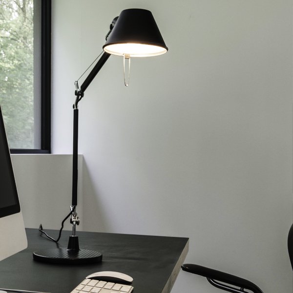 tolomeo micro desk lamp