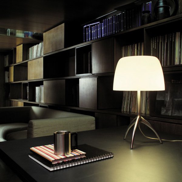 lumiere table lamp