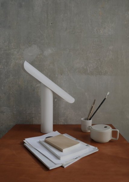 FramaۡT-Lamp table lamp, whiteץǥơ֥ ۥ磻(W400D76H330mm)