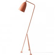 【GUBI】デンマーク・北欧デザイン照明「Gräshoppa floor lamp」フロアランプ ヴィンテージレッド(Φ150×H1253mm)