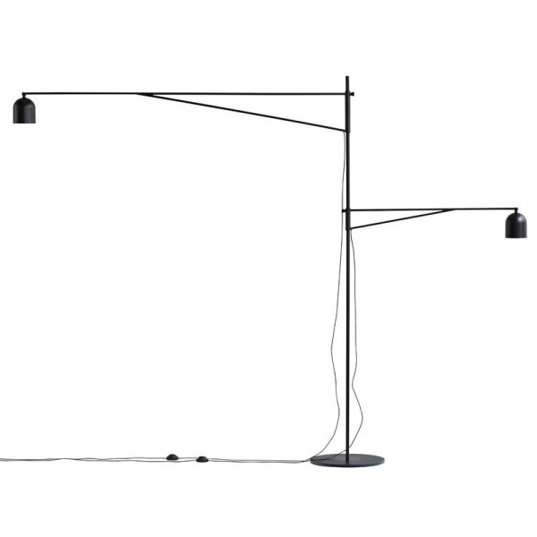 KarakterۡAwkward Light floor lamp, blackץե  ֥å(W1550+820ߦ400H1910mm)