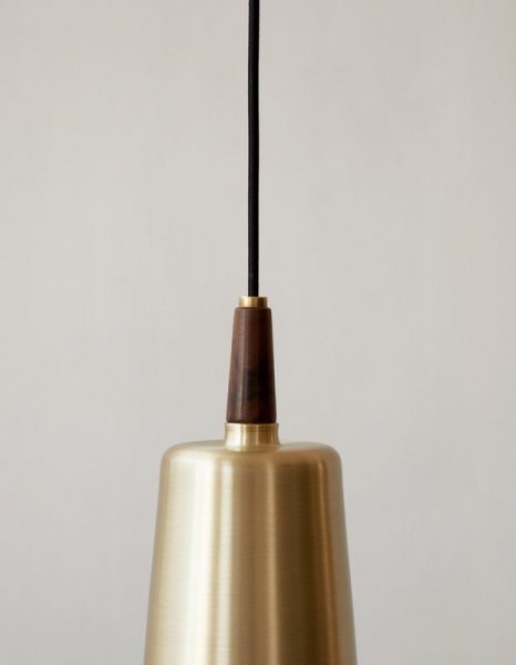 MenuۡUmanoff pendant, brass - walnutץڥȥ饤 ֥饹-ʥåȡʦ135H340mm)