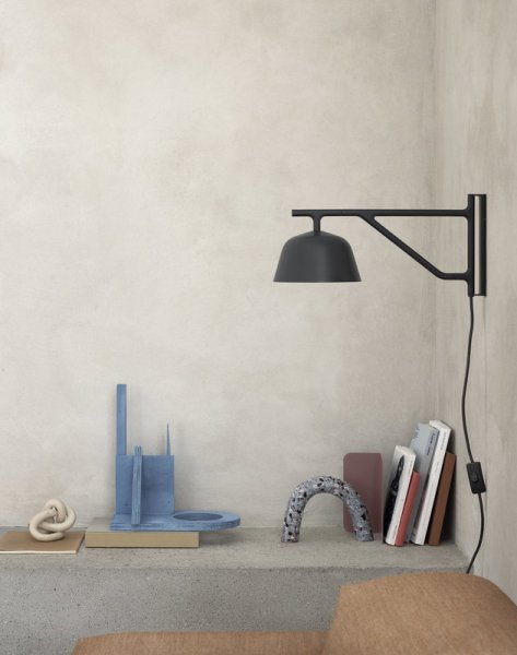 MuutoۡAmbit wall lamp, blackץ饤 ֥å W167D407H195mm)