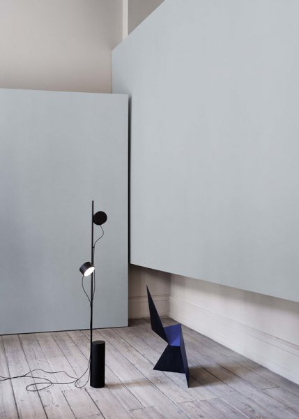 MuutoۡPost floor lamp, blackץե ֥å(95H1362mm)