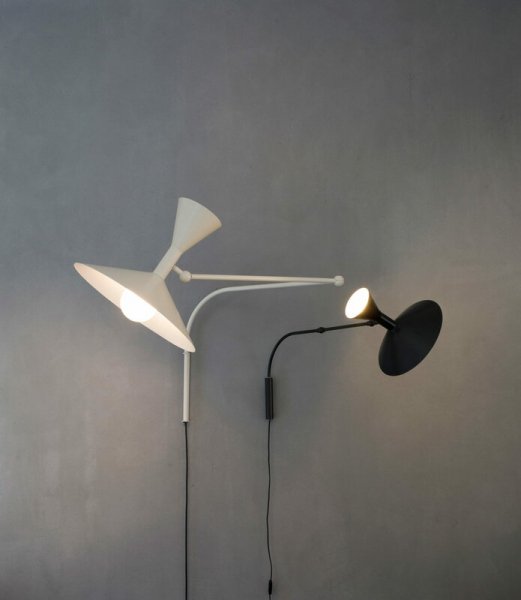 Nemo LightingۡLampe de Marseille Mini wall lamp, blackץ饤 ֥åʦ300D850mm