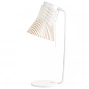 【Secto Design】フィンランド・北欧デザイン照明「Petite 4620 table lamp」テーブルランプ ホワイト(H560mm)