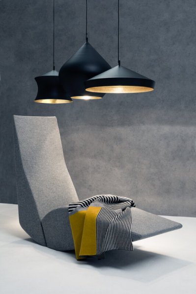 Tom DixonۡBeat Flat LED pendant, blackץڥȥ饤 ֥åʦ600H200mm)