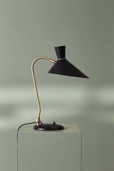 Warm NordicۡBloom table lamp, blackץơ֥ ֥å(W200D290H420mm)