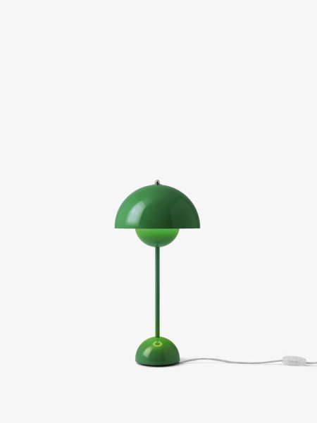 &Tradition̲ǥFlowerpot VP3 table lamp, signal greenץơ֥饤(230H500mm)