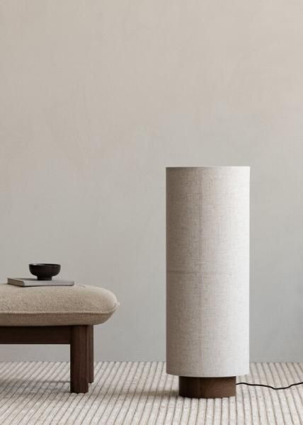 Menu】北欧デザイン照明「Hashira floor lamp, raw linen