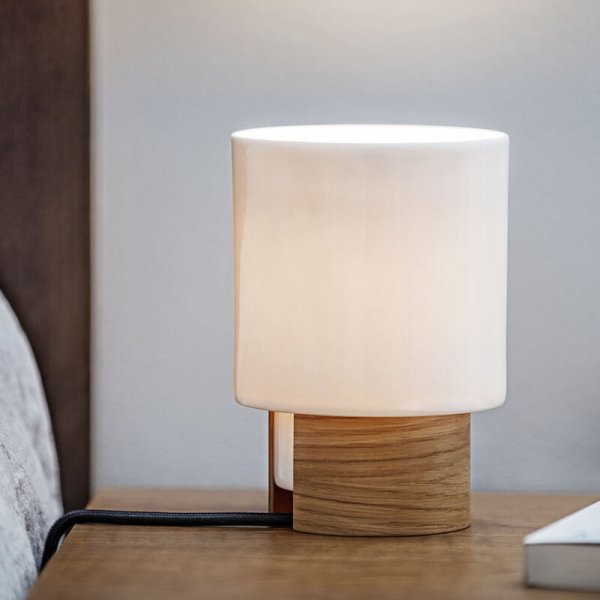 Tonfisk Design̲ǥIlta table lamp 18 cm, white - oakץơ֥饤(125H180mm)