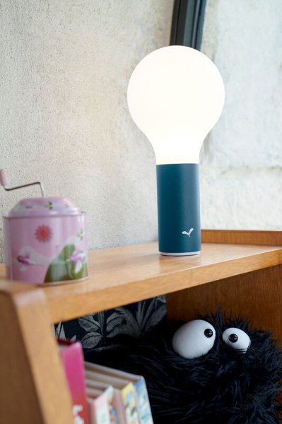 Fermob̲ǥAplô portable lamp H24, acapulco blueץơ֥饤(118H249mm)