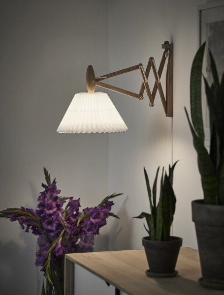 Le Klint】北欧デザイン照明「Sax 223-2/17 wall lamp, light oak