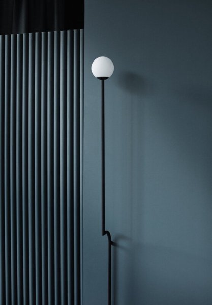 Pholc̲ǥMobil 150 wall lamp, blackץ饤(100D180H1500mm)