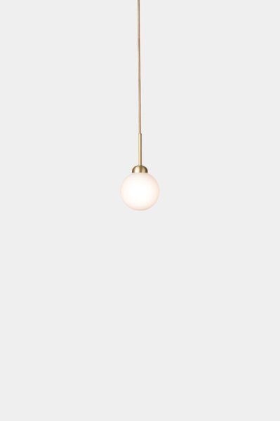 Nuura̲ǥApiales 1 pendant, brushed brass - opal whiteץڥȥ饤(120H240mm)