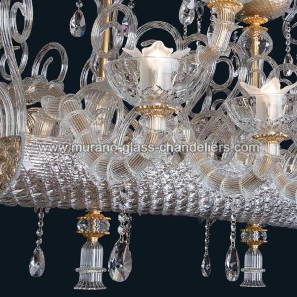 ヴェネチアンガラスシャンデリア24灯「CEDRIC」
