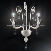 【MURANO GLASS CHANDELIERS】イタリア・ヴェネチアンガラスウォールライト3灯「DUNCAN」（W400×D260×H560mm）<img class='new_mark_img2' src='https://img.shop-pro.jp/img/new/icons1.gif' style='border:none;display:inline;margin:0px;padding:0px;width:auto;' />