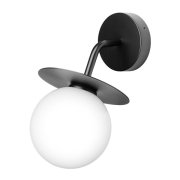 【Louis Poulsen】北欧デザイン照明「Liila Outdoor wall lamp, black」ウォールライト　オパールホワイト (W165×H211mm)<img class='new_mark_img2' src='https://img.shop-pro.jp/img/new/icons1.gif' style='border:none;display:inline;margin:0px;padding:0px;width:auto;' />