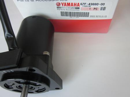 YAMAHA船外機4サイクル　F80/F100用　パワーチルトモーターASSY　０リング付　品番67F-43880-00 - SEA@ITEM