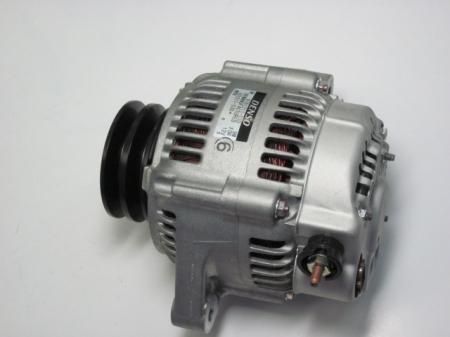 F6A 強化オルタネーター　使用頻度6ヶ月程　取り外し後　室内保管　中古品 F6A 強化オルタネーター 使用頻度6ヶ月程 取り外し後 室内保管