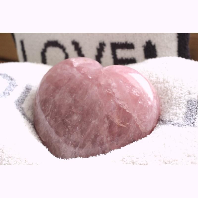 Madagascar Rose Quartz マダガスカル産ローズクオーツ（heart