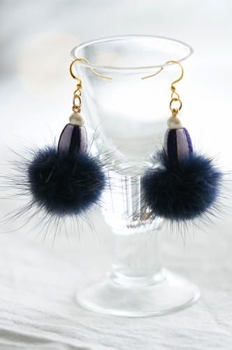 Joelle mani Evan Pierce (Navy)